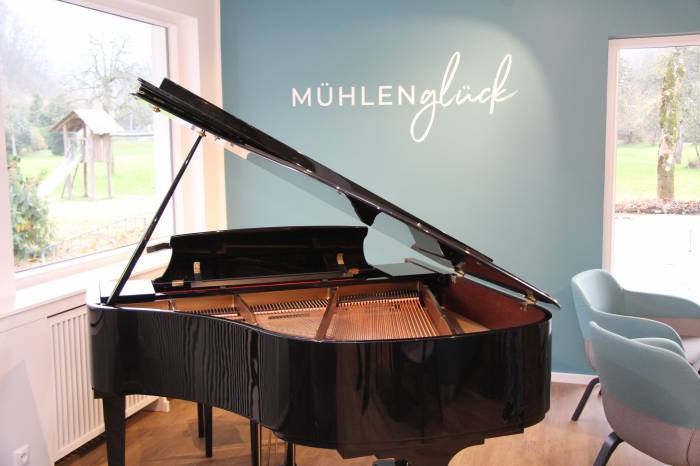 Piano im Cafe Mühlenglück